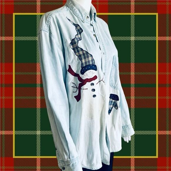 Vintage Winter Themed Embroidered Denim Shirt - Picture 1 of 7